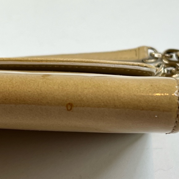 Jimmy Choo Beige Patent Leather Purse w/Authenticity Card - Picture 10 of 16